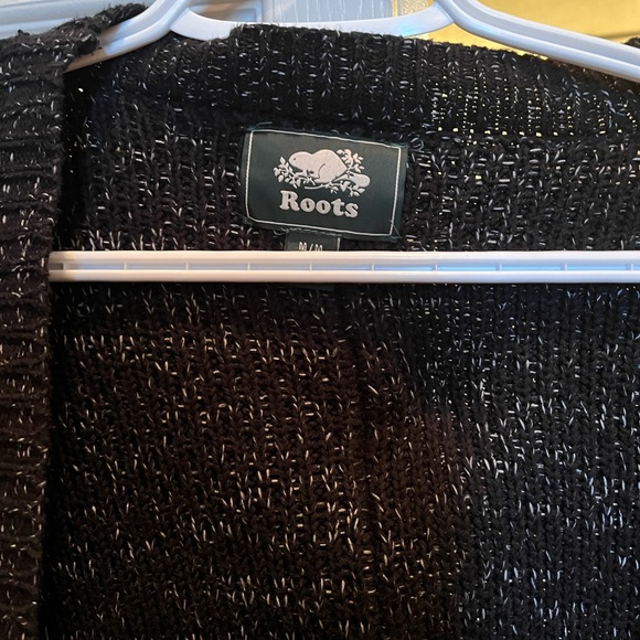 Roots Snowy Black Fox Cardigan - Picture 2 of 4